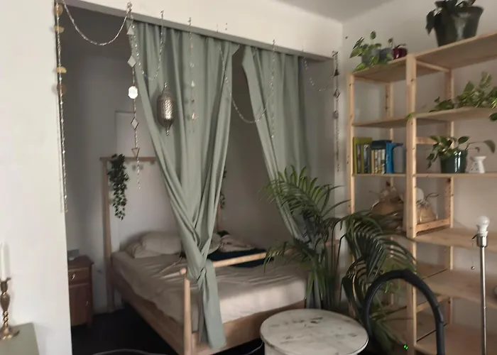 Private In The Heart Of Kallio Huoneisto